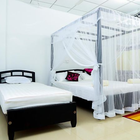 Anila Beach Inn Tangalle Ngoại thất bức ảnh